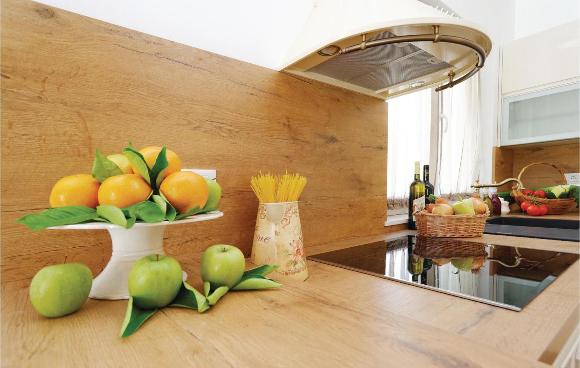 Lovely Home In Sibenik With Wifi Extérieur photo